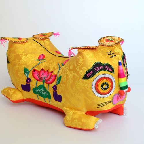 传统布老虎枕头刺绣手工双面虎头枕老虎枕头宝宝保护神祝福老虎枕头花