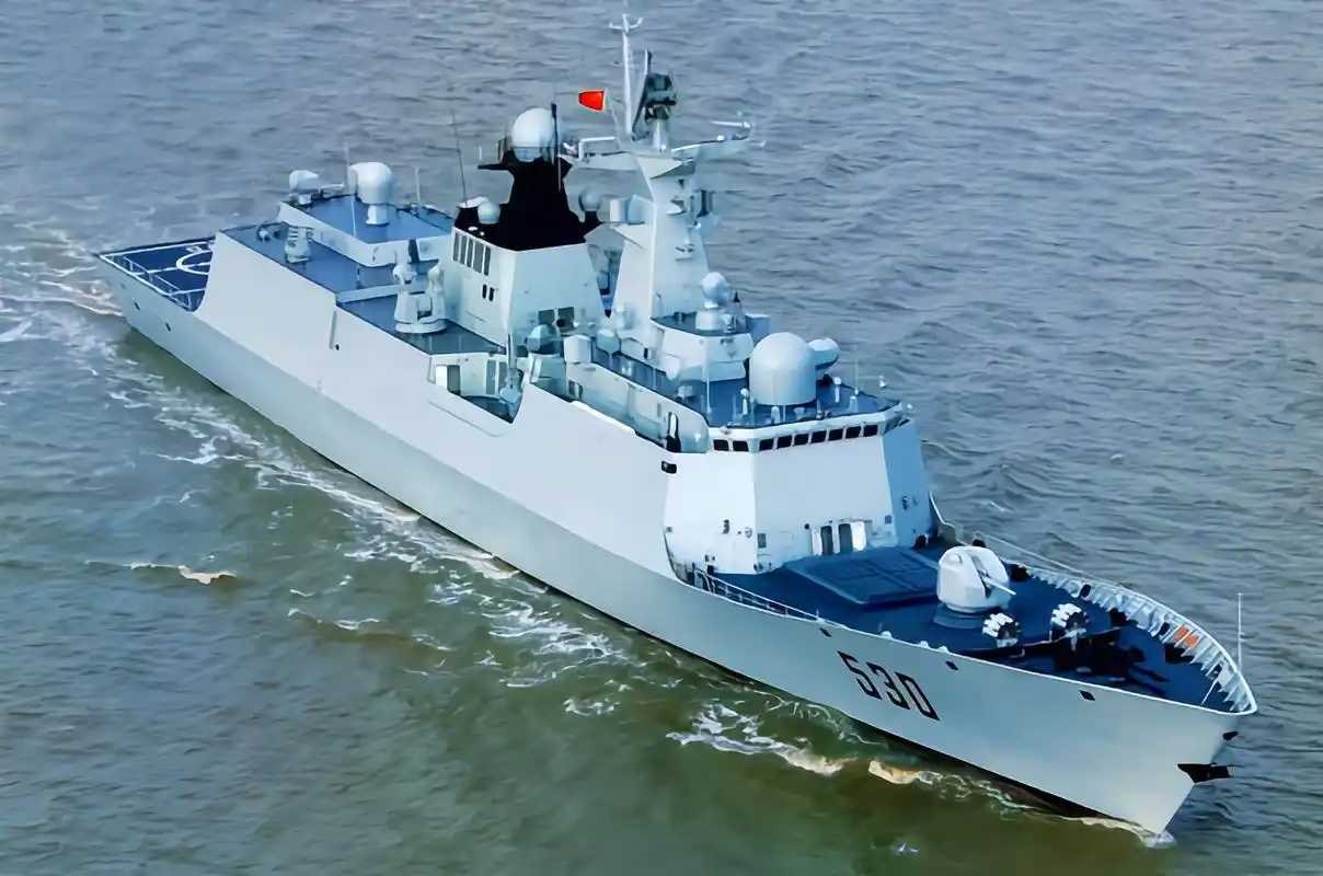 当下中国海军的主力护卫舰非054莫属,但是很多人只知道新青年054a,而