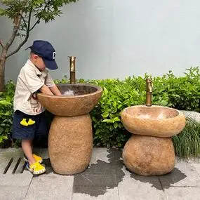户外幼儿园专用洗手池一体式石头庭院台盆儿童室外脸盆原石立柱盆