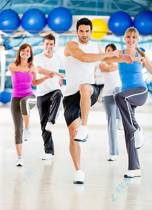 运动健身年轻人高清图片下载-找素材