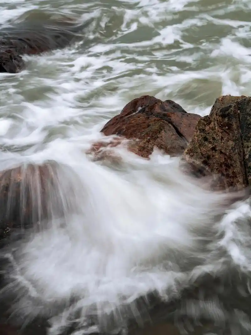 惠州碧海湾浪涌拍岸.#一起享受大自然的美 #唯美意境  - 抖音