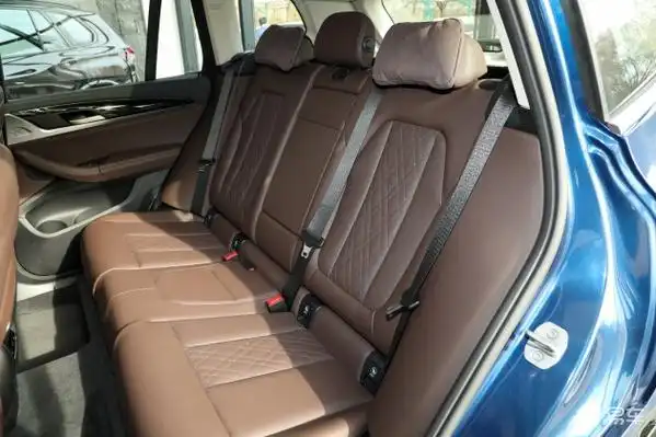 宝马x3内饰-后排-动力-易车