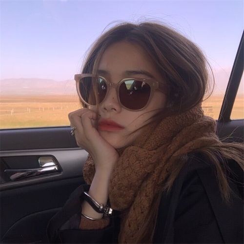 凹造型街拍时尚茶色墨镜女韩版ins百搭经典款显脸小偏光太阳眼镜 黑框