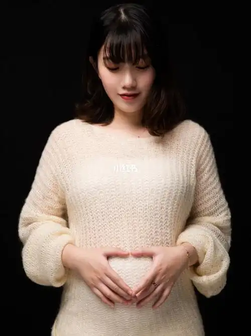 7个经典孕妇照拍照姿势