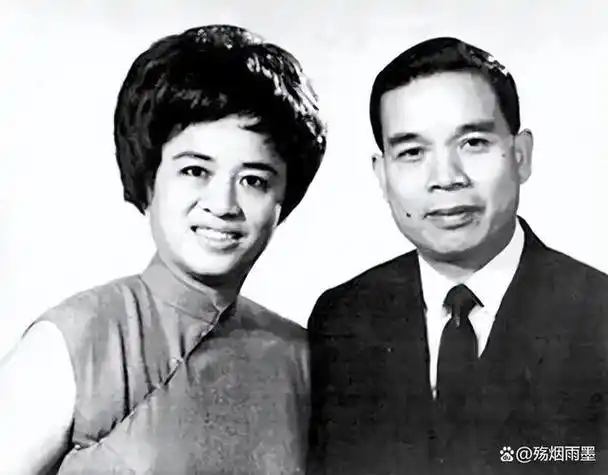 她才是顶级名媛,哥哥千亿富豪,丈夫百亿富豪,爷爷创立了周大福