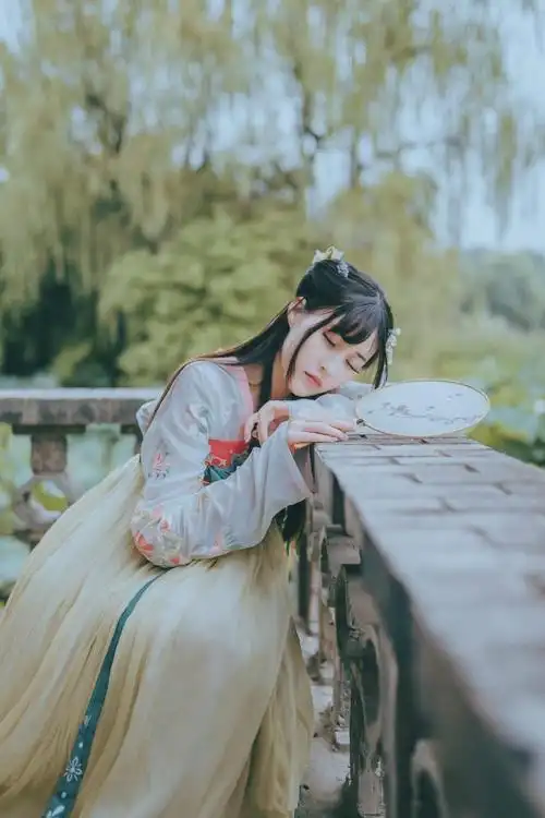 汉服女菩提雪古装仙女飘逸唐装改良齐胸襦裙清新日常淡雅演出服装