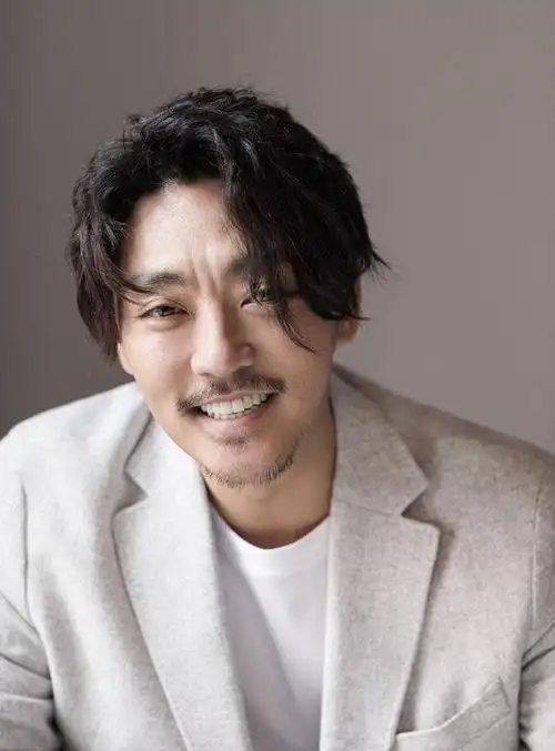 实力派演员赵达爆最新写真剧中糙汉秒变时尚帅大叔