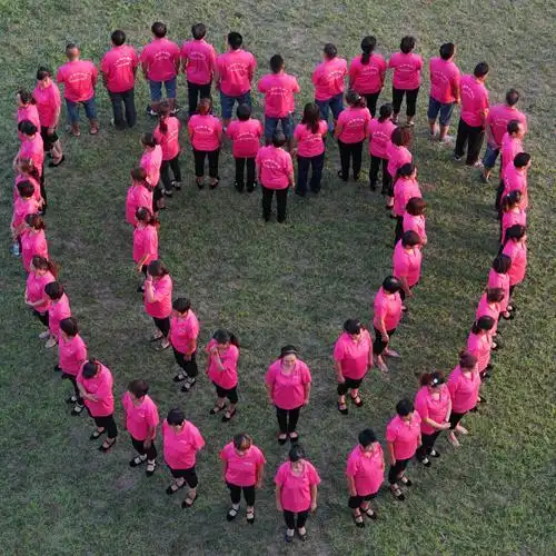 爱心队形展示_河南文君家政服务有限责任公司