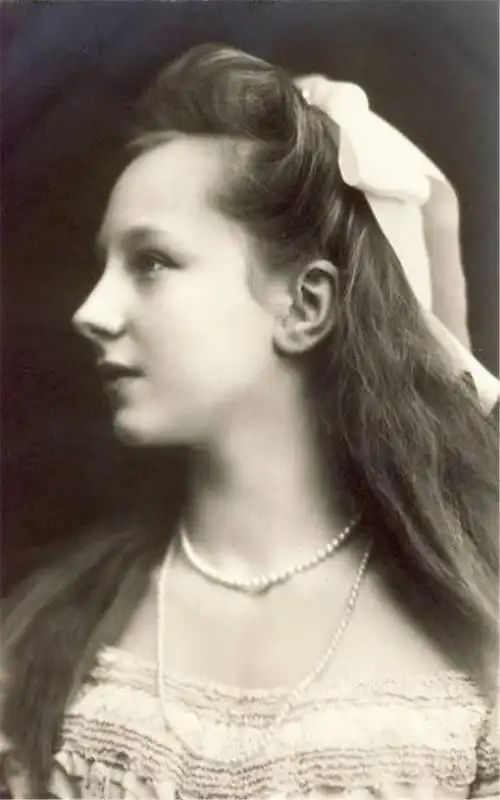 德国末代公主维多莉亚很少人见过的年轻时候的照片,真的很美_网易订阅
