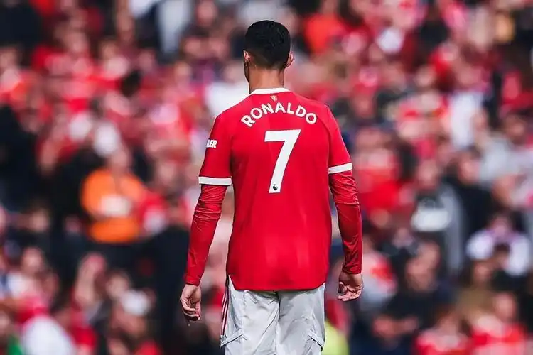 英媒:曼联不会对c罗采访发表评论,究竟是怎么一回事?