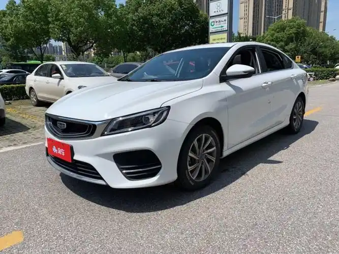 苏州2019年12月吉利缤瑞2019款200tdct缤驰版白色自动档