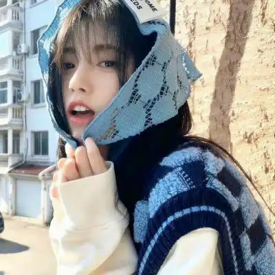 真人头像女小众高级干净潮流图片_女生头像_头像屋