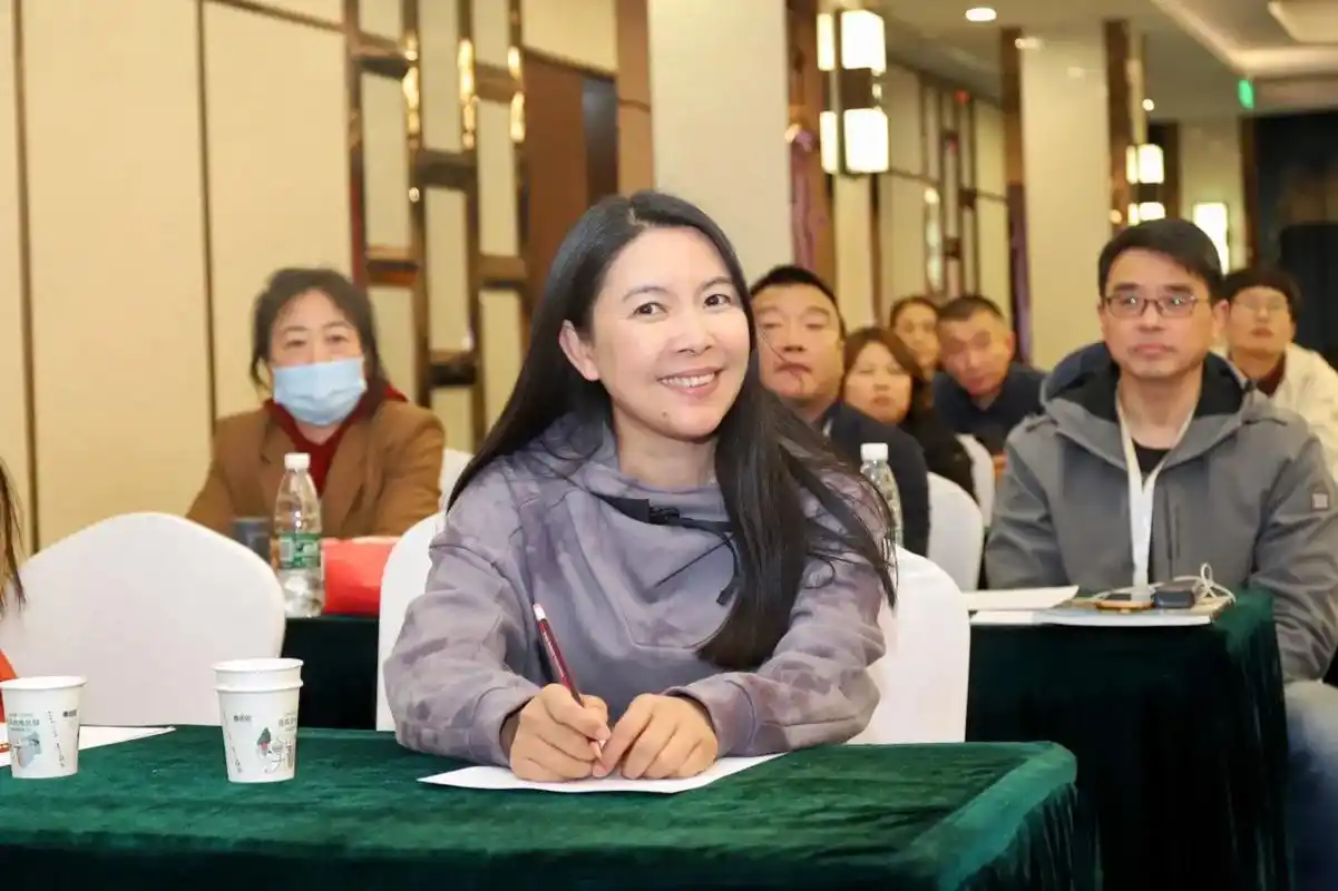 时隔三年,思凯乐线下订货会再次开始.