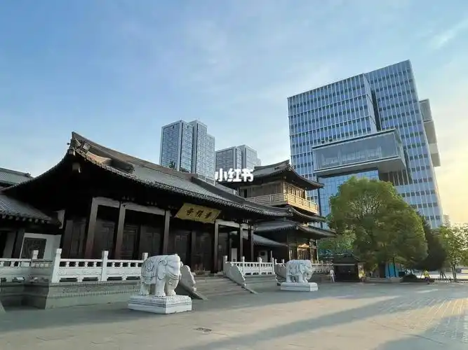 走读杭州|香积寺和英蓝中心