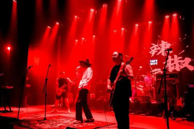 在"市北区青年音乐节"的舞台上,他们可以尽情释放才华与激情