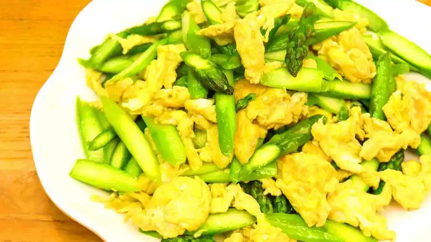 夏天,适合中老年人吃的5道家常菜!清淡少油,越吃越年轻