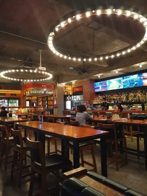 广州江边酒吧coummue公社餐吧