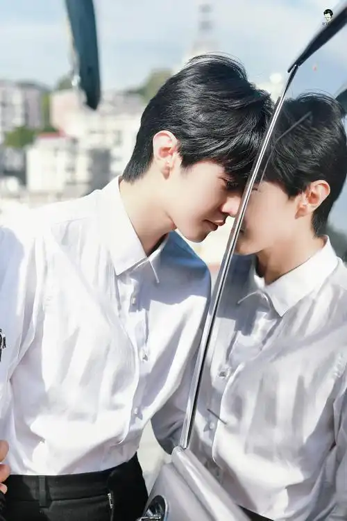 陈哲远##陈哲远 偷偷藏不住