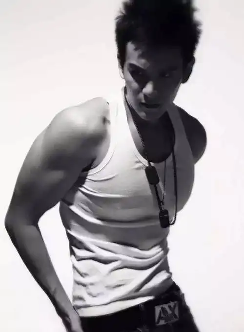 新晋男神经超青春好肉体的修炼之道keep独家