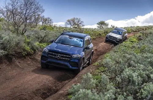 全新奔驰gls试驾开始了,喜欢的朋友先看看图! zt - 车友交流 - 虎扑社