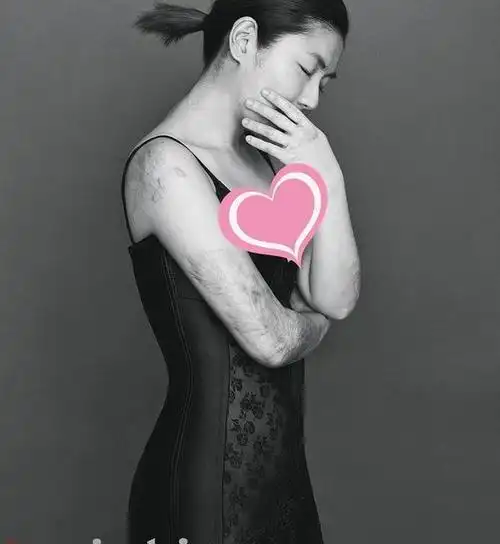 经历烧伤遭婚变,39岁任家萱回应感情状态,保养得宜童颜未老|selina