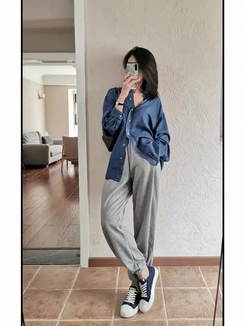 搭配绝绝子衬衣随便一穿就是特别慵懒的感觉裤子也是我一直想找的灰色