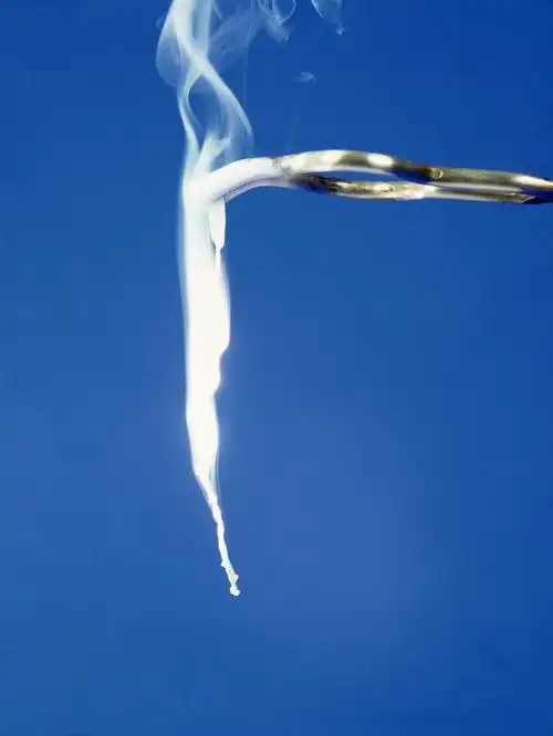 10个惊人的化学反应