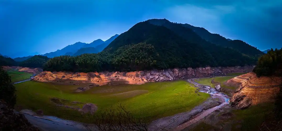 《干枯的安地水库》2015年春节拍摄