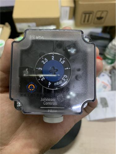 johnsoncontrols江森自控气体风压 空气压差开关p233a-50-aac现货
