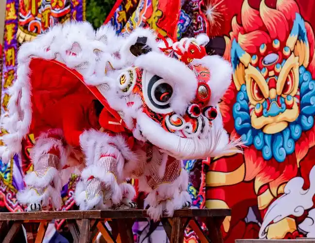 天河狮王诞生传统南狮争霸赛开赛