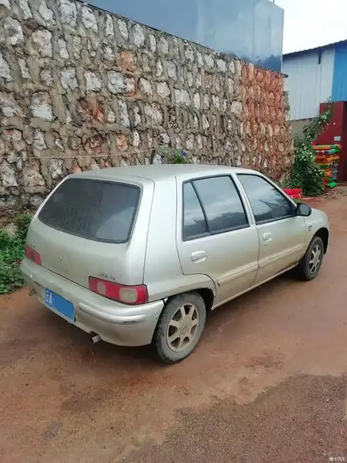 2009年自用夏利两厢出售(1/5)