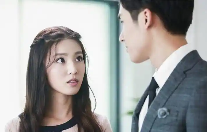 《微微一笑很倾城》孟逸然整牙如换脸,颜值飙升_智齿_黄牙_脸型