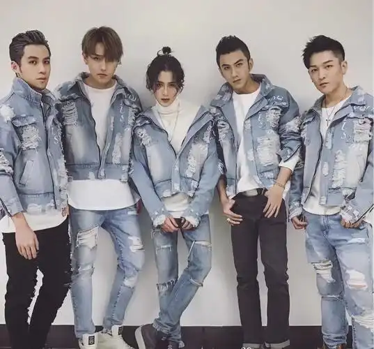 mic男团解散了吗?mic男团是中国第一个男团吗