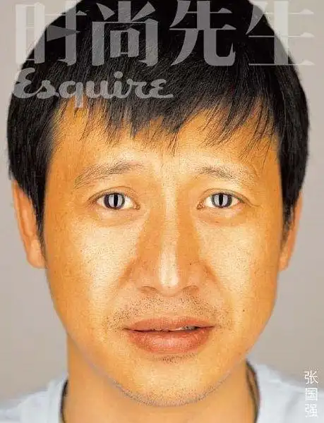 当时拿着钱,手一直发抖,没拿过那么多钱.