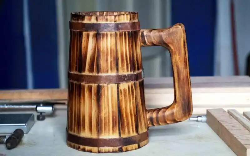 原创diy做个维京风格的木啤酒杯虽然up不喝酒
