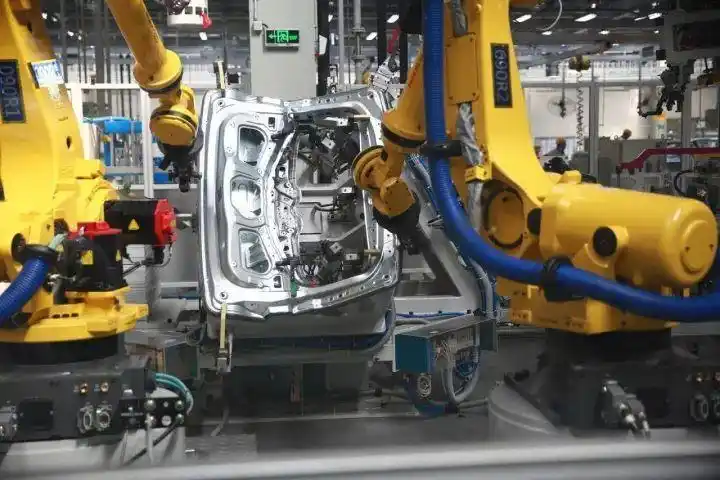 揭秘|走进长城汽车工厂,揭秘中国豪华suv-wey vv5s的诞生