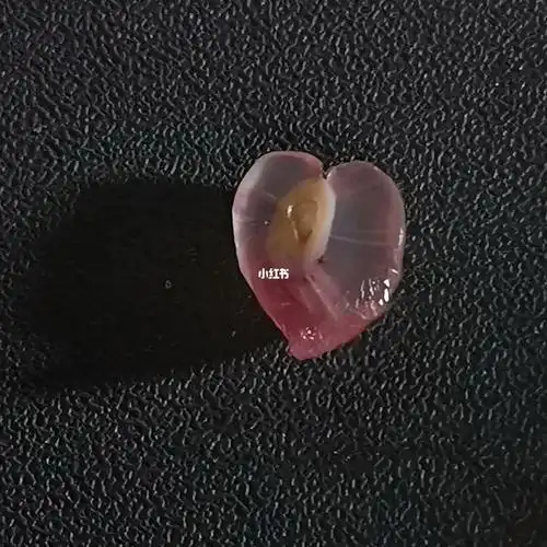 背不进去书所以我把自己的心挖出来了