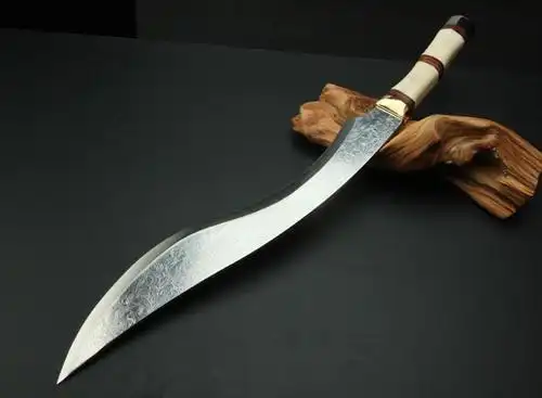 月牙弯刀的简笔画刀龙简笔画黑龙偃月刀的简笔画月牙弯刀的简笔画