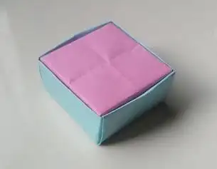 用折纸做的长方形生日礼盒