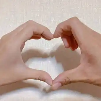 李莎旻子樊凯杰比心宣布恋情 "刚好"官宣体超甜_凤凰网娱乐_凤凰网