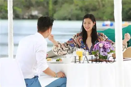 明星珠宝个人秀之刘雯《我们相爱吧》第10集剧照