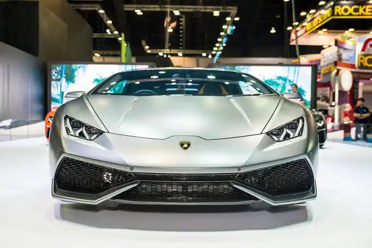 豪华兰博基尼跑车图片