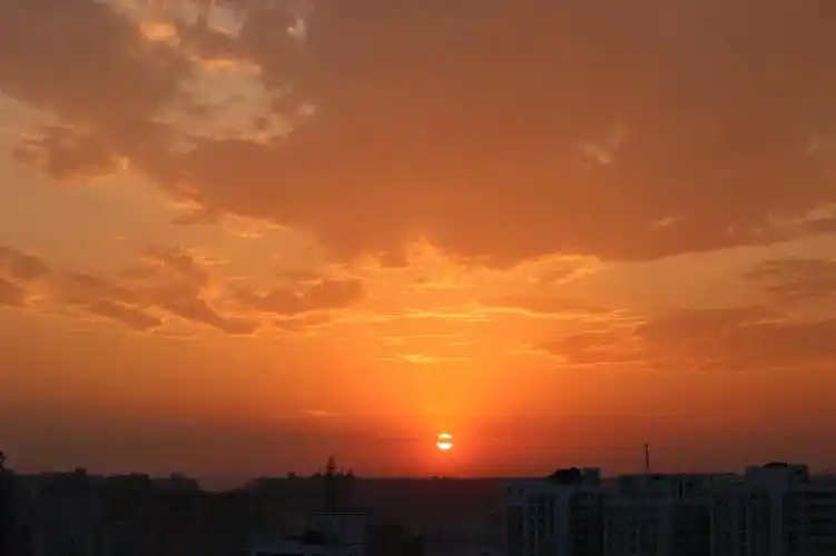 在洛阳市中心也能看落日