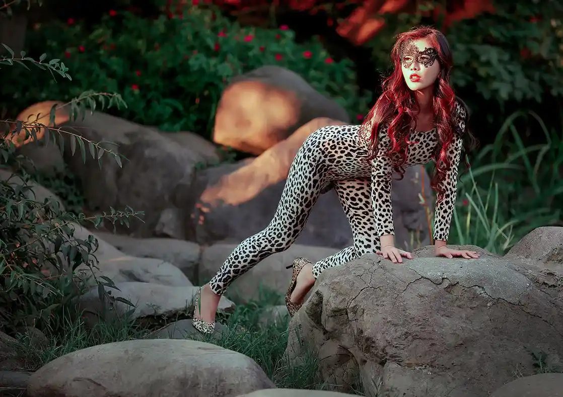 人像摄影 性感的豹女郎,越难以驾驭就越让人着迷
