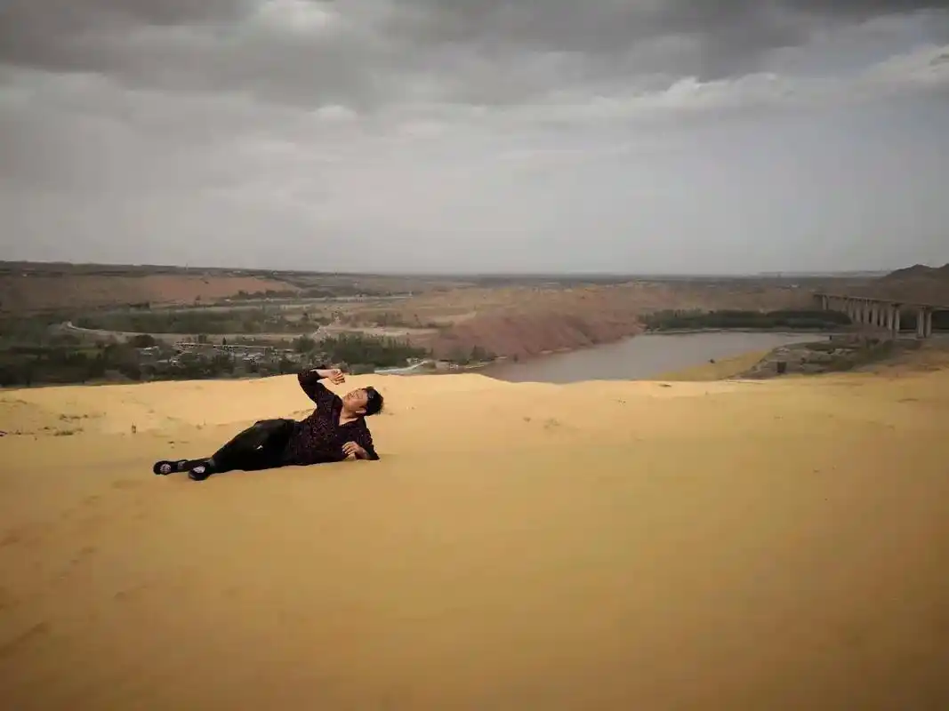 醉卧沙场君莫笑,古来征战几人回71.