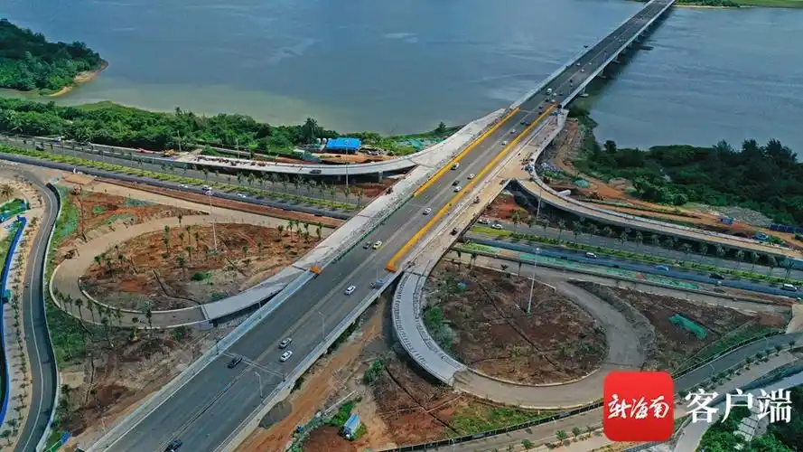 海口海瑞大桥与滨江西路互通立交工程计划10月完工