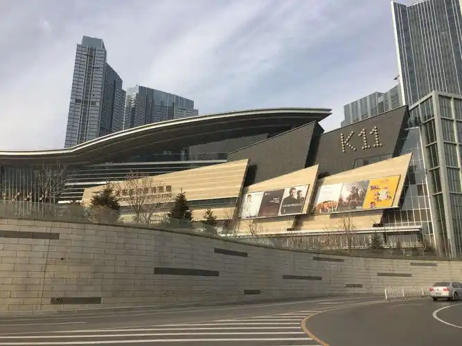 逛k11购物艺术中心 饮驴品茶