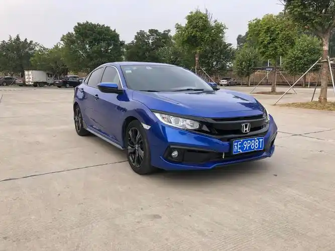 本田 思域  2019款  220turbo cvt燃动版 国v图片