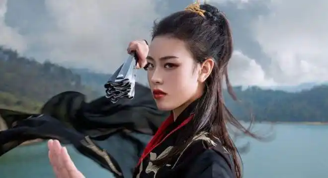 提剑扔垃圾火了2年当代峨眉派周芷若凌云现状如何