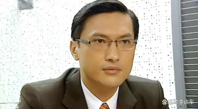 香港演员陈锦鸿,靠许文强走红,靠创世纪巅峰,座驾接地气